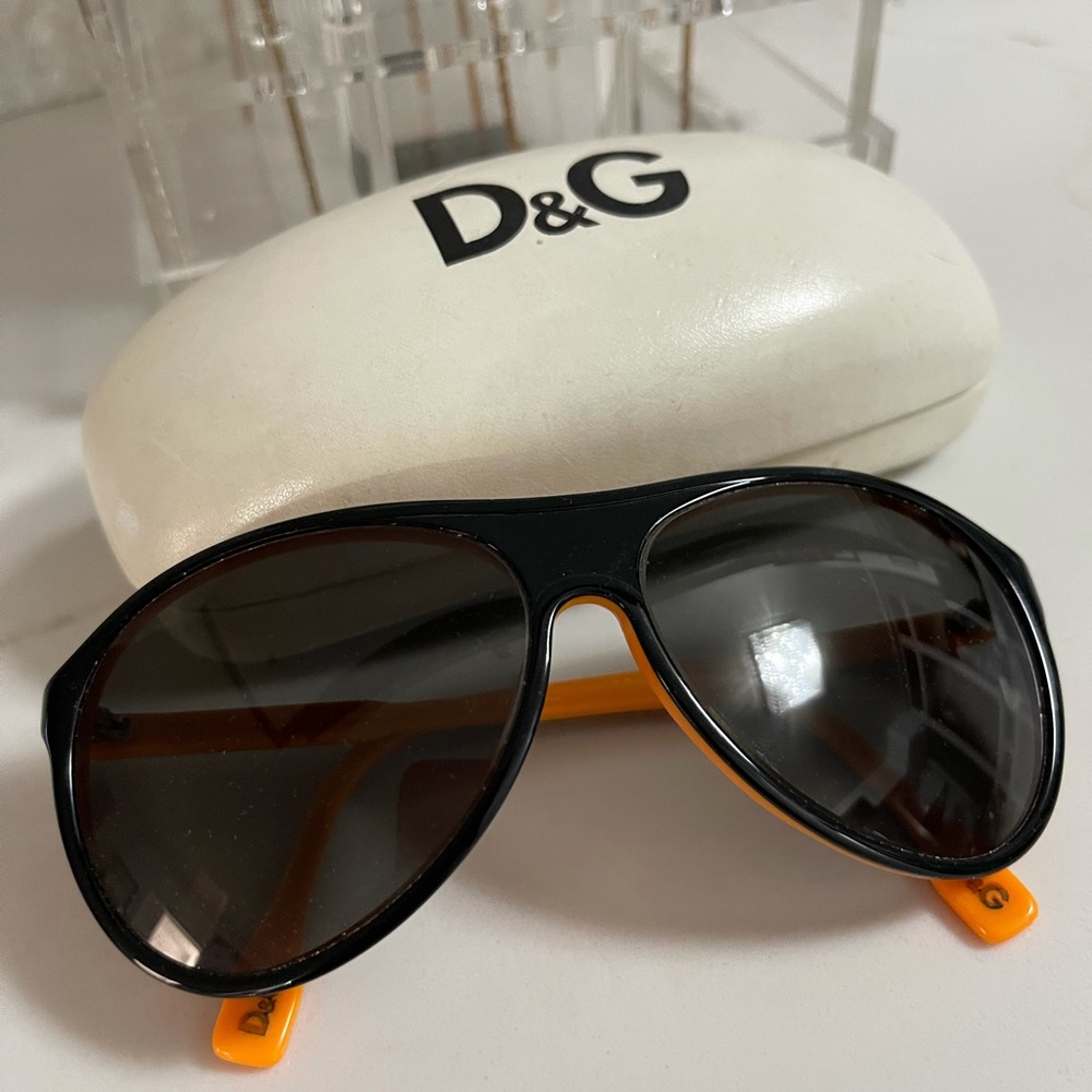 Dolce Gabbana unisex D&G sunglasses black Frames Aviator frame Black 3075